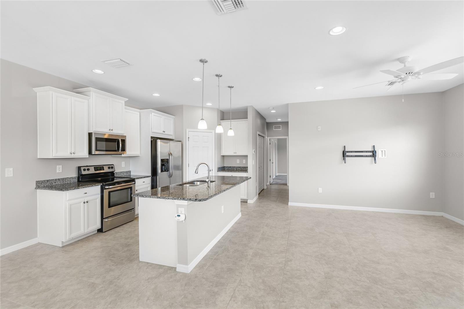 BAY STREET VILLAGE - Residential