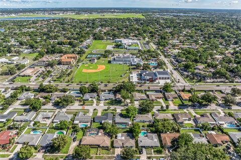 Single Family Residence in ORLANDO FL 4895 WIND STREET 35.jpg