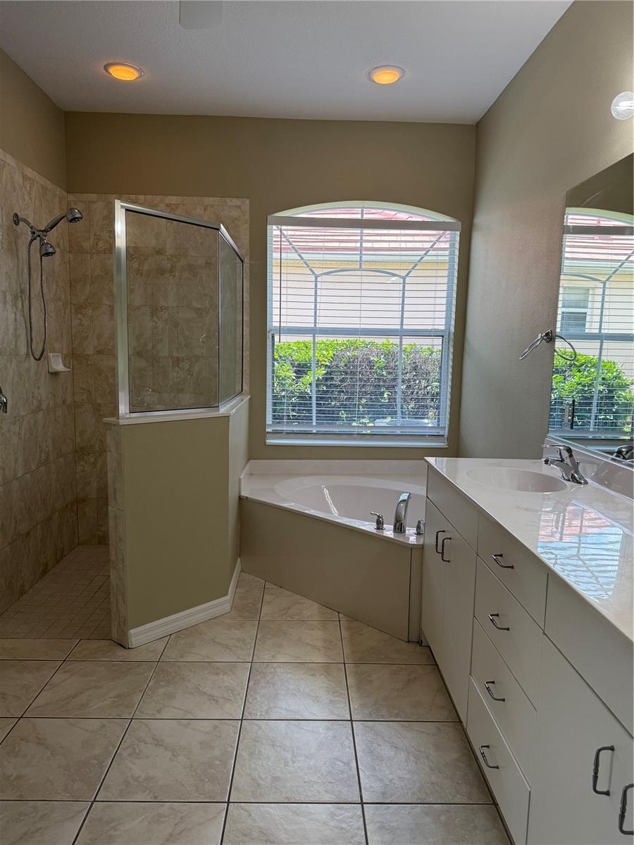 BOBCAT TRAIL - Residential