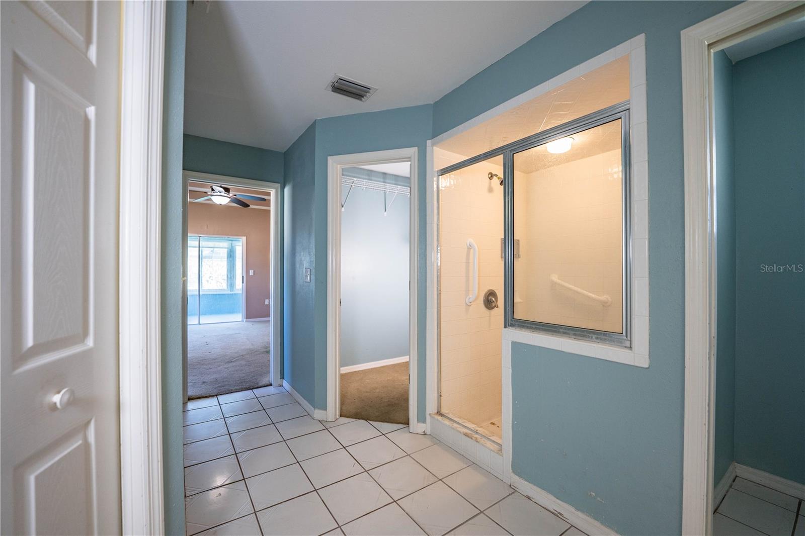 HUNTERS RUN PH 02 - Residential