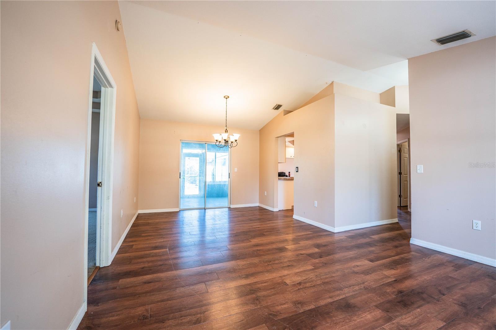 HUNTERS RUN PH 02 - Residential