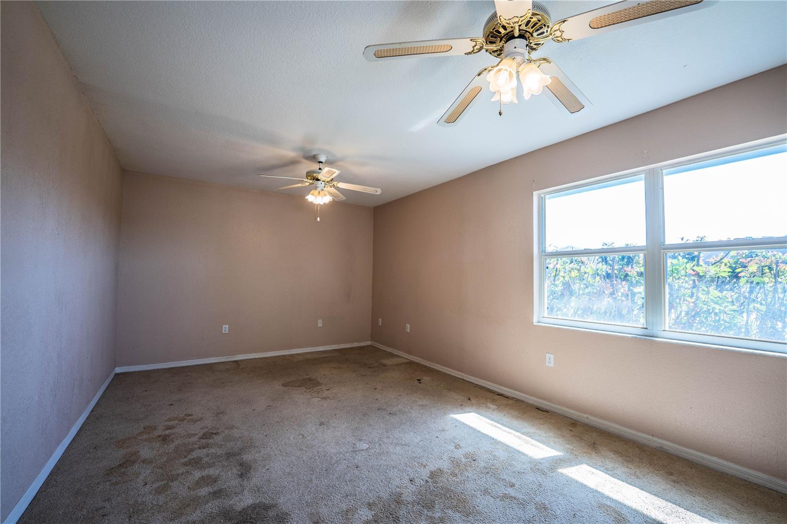 HUNTERS RUN PH 02 - Residential