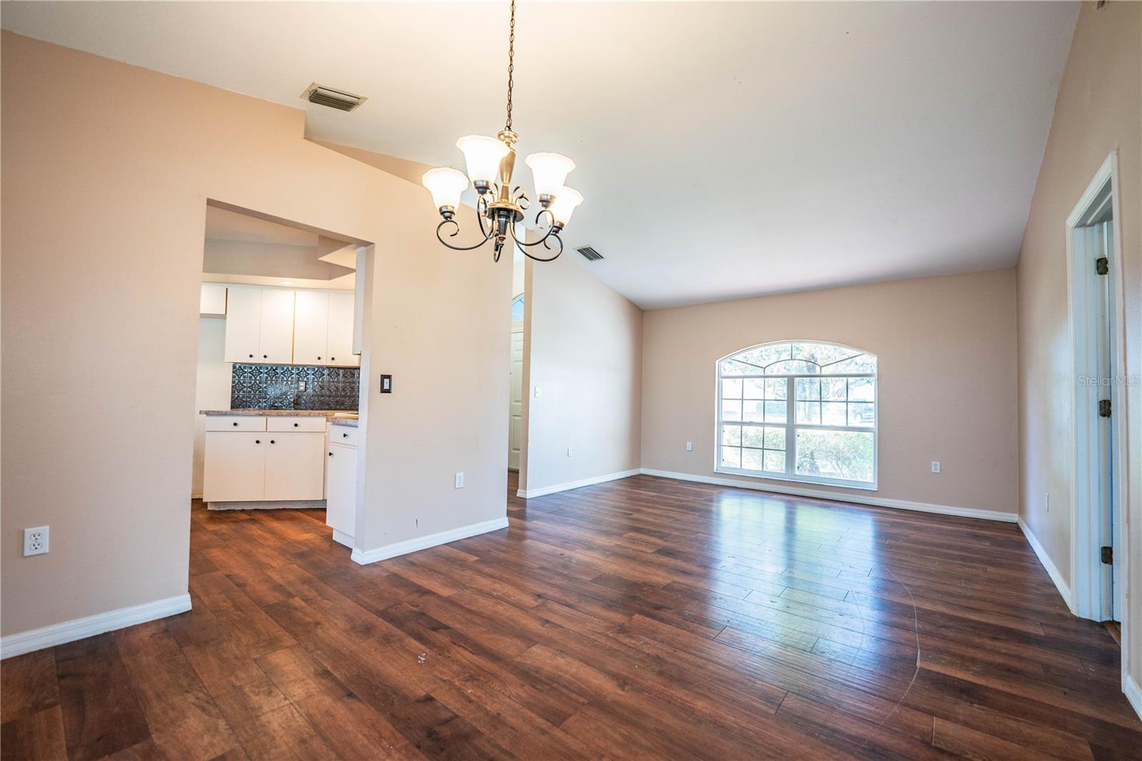 HUNTERS RUN PH 02 - Residential