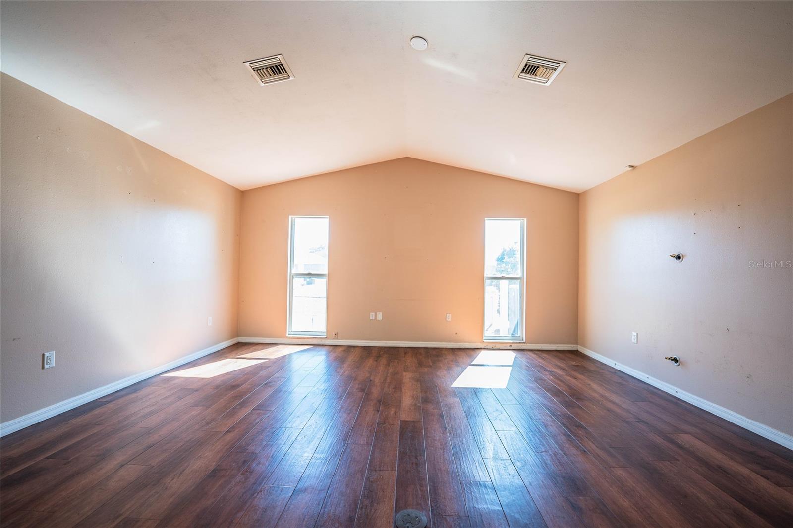 HUNTERS RUN PH 02 - Residential