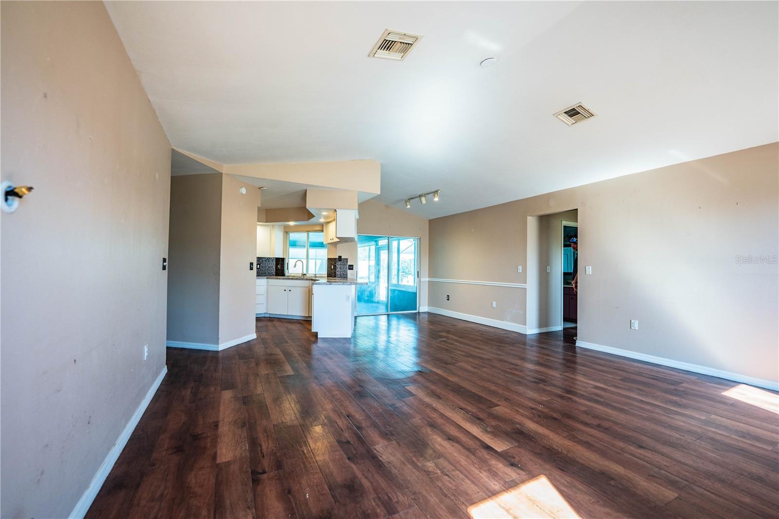 HUNTERS RUN PH 02 - Residential