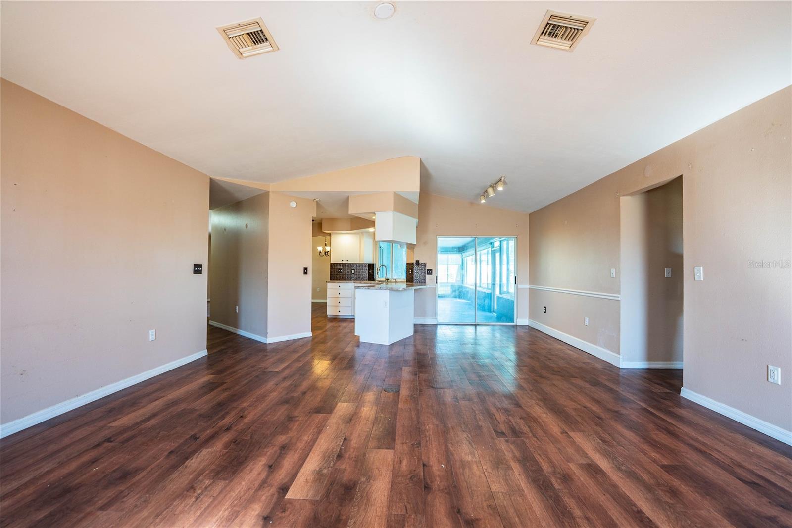 HUNTERS RUN PH 02 - Residential