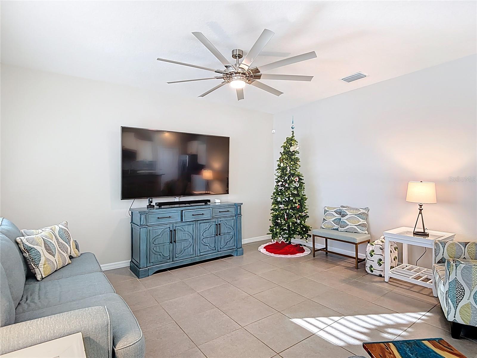 EPPERSON RANCH SOUTH PH 1C-1 - Residential