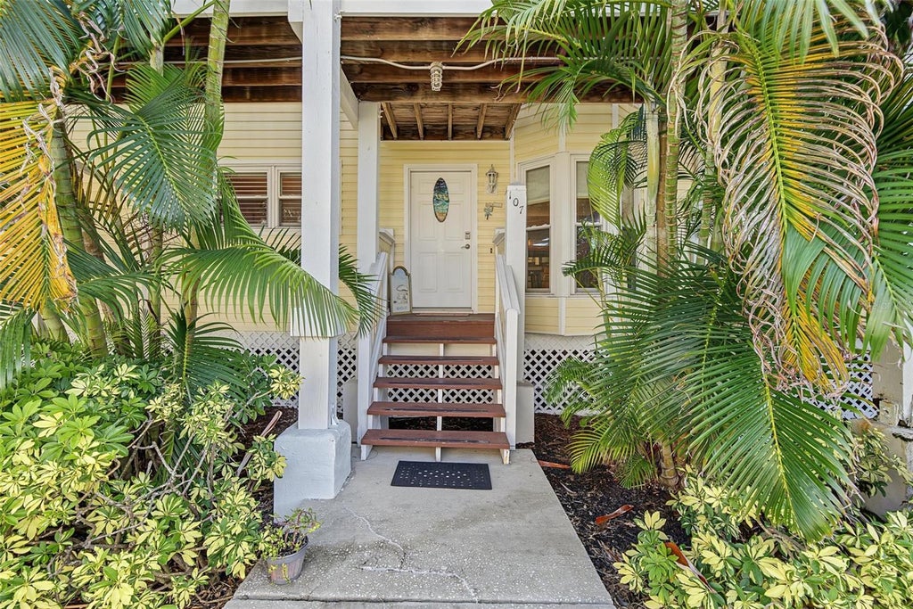 Photo of 10399 Paradise Boulevard #107, Treasure Island, FL 33706 (MLS # TB8555167)