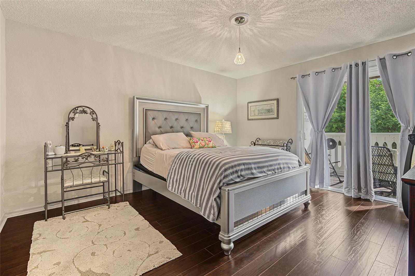 10399 PARADISE BOULEVARD 107