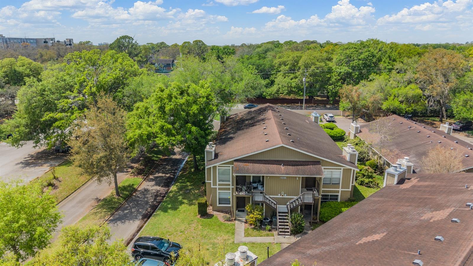 THE OAKS UNIT VI A CONDO - Residential