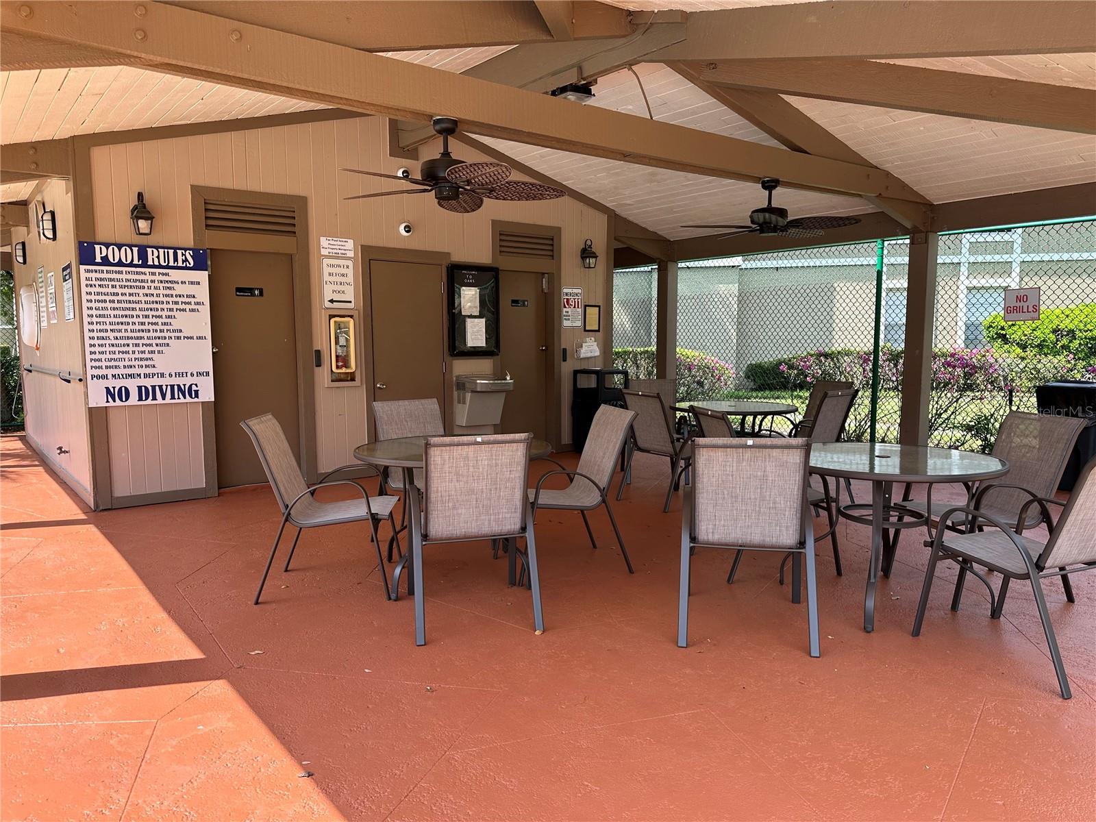 THE OAKS UNIT VI A CONDO - Residential