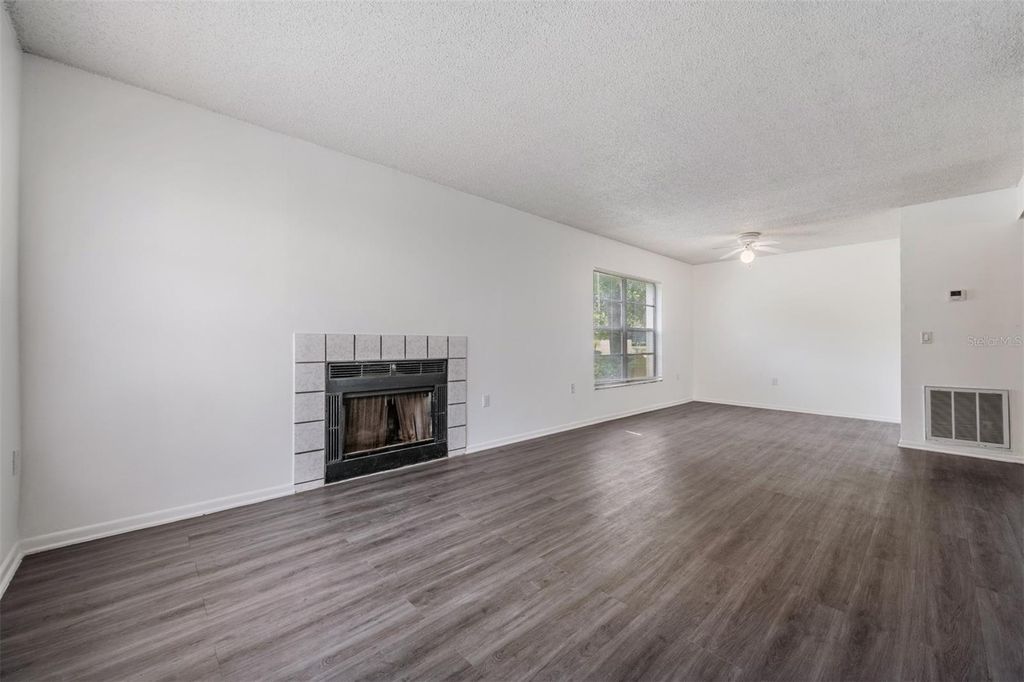 Photo of 4208 Winding Moss Trail #102, Tampa, FL 33613 (MLS # TB8489466)