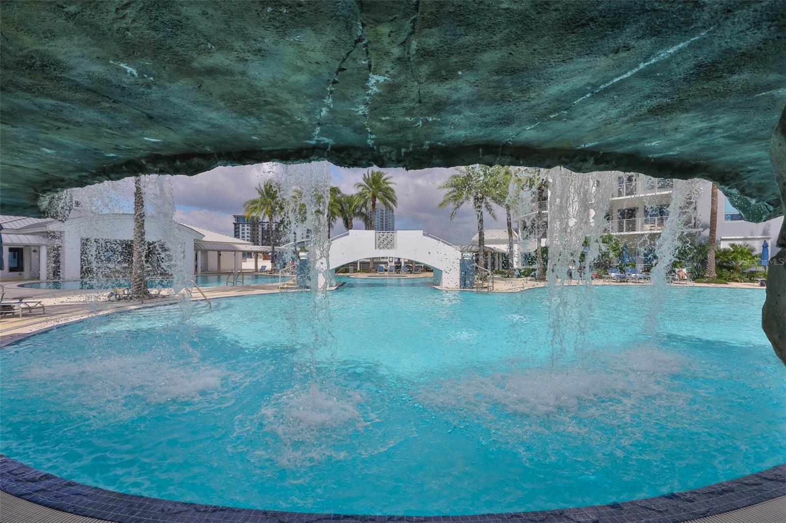 TOWERS OF CHANNELSIDE CONDOMIN - Residential Lease