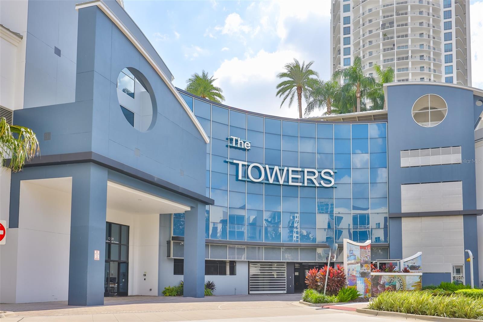 TOWERS OF CHANNELSIDE CONDOMIN - Residential Lease
