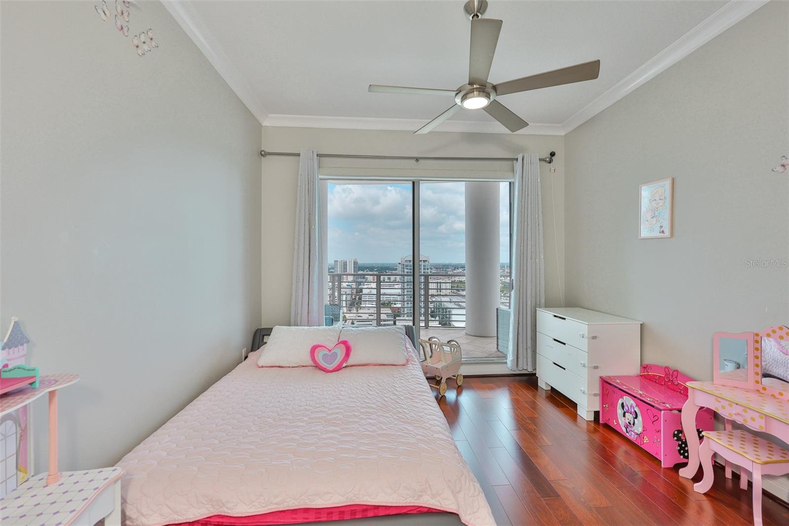 TOWERS OF CHANNELSIDE CONDOMIN - Residential Lease