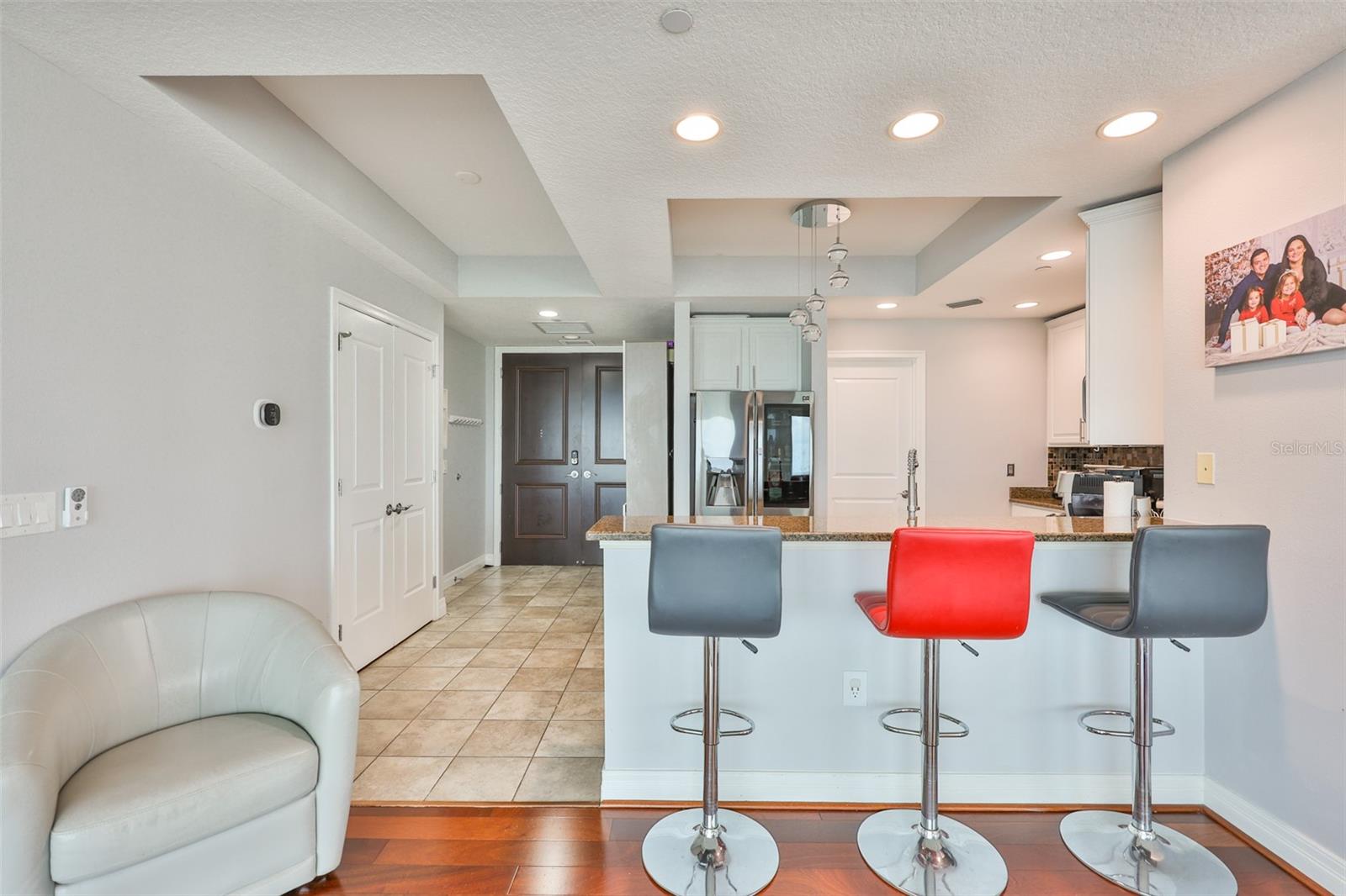TOWERS OF CHANNELSIDE CONDOMIN - Residential Lease