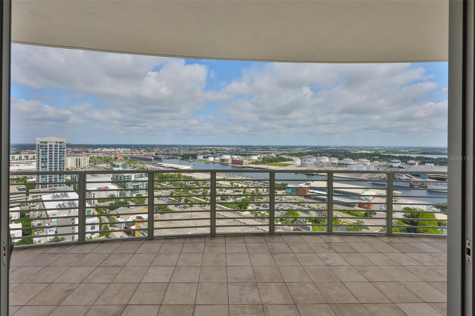 TOWERS OF CHANNELSIDE CONDOMIN - Residential Lease