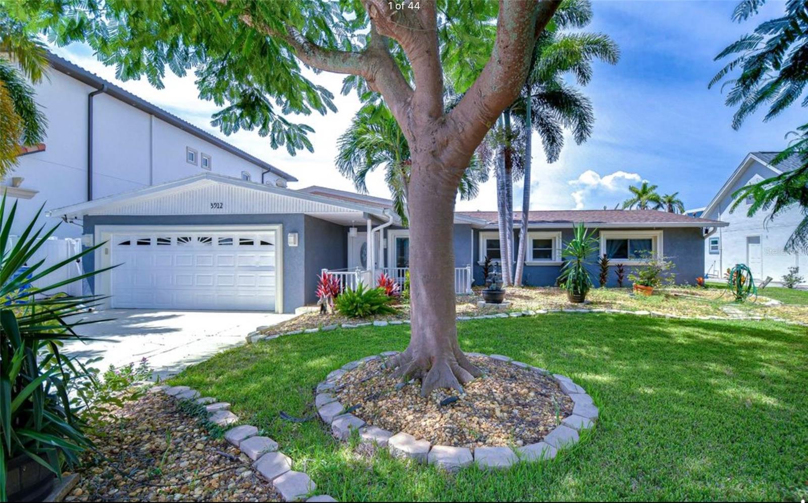 Welcome to your dream Florida lifestyle in sought-after Dana Shores neighborhood! The stunning 3-bedroom, 3-bathroom home offers, exceptional waterfront living with expansive indoor and outdoor spaces, perfect for relaxation and entertaining.
Step inside to an open-concept layout filled with natural light, showcasing a beautifully appointed kitchen featuring custom wood, cabinetry granite countertops and modern finishes. The spacious family room flow seamlessly into the heart of the home, creating an ideal space for gatherings.
Retreat to the luxurious primary suite, complete with generous dimensions, and refined detail. The two additional bedrooms and bath, provide comfort and privacy for family or guest.
Step outside to your private waterfront oasis— an oversized enclosed pool, two covered decks and a backyard design for unforgettable moments. Host large gatherings with ease or unwind in the peaceful serenity of your surroundings. Enjoy direct water access with your own private cover boat lift, two docks and includes boat. Just hop on and start exploring the beautiful waters of Tampa Bay! This home is approved for short term rentals such as Airbnb and VRBO offering and an excellent investment opportunity or the ultimate vacation retreat situated on a quiet cul-de-sac this home post an unbeatable location just 10 minutes from Tampa International Airport downtown Tampa international Plaza Westshore Mall 275 Veterans Expressway Rocky point golf course and renowned gulf beaches.
Don’t miss your chance to own this waterfront gym schedule your private showing today!