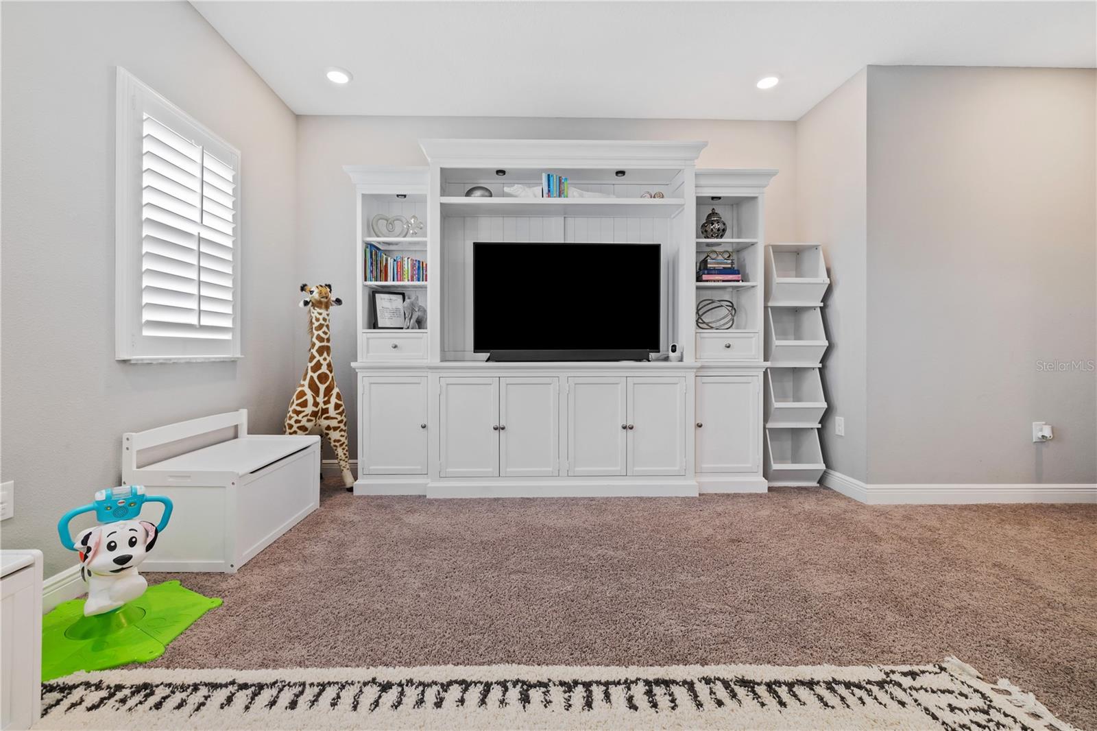 GLEN COVE - Residential Lease