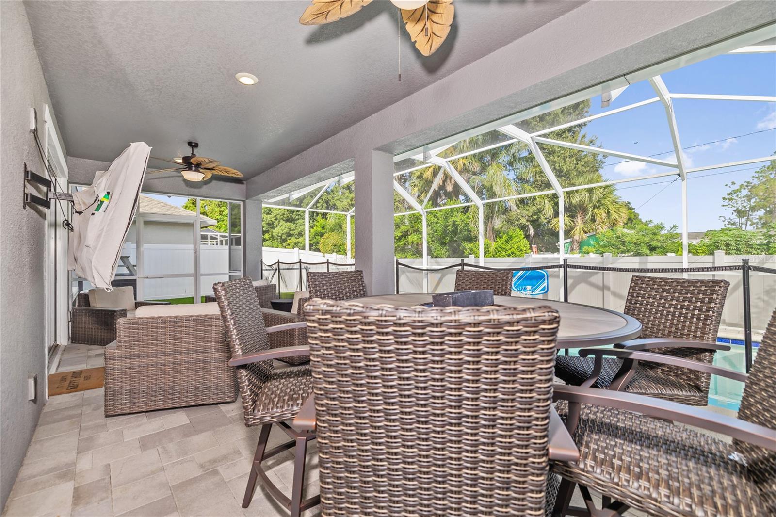 GLEN COVE - Residential Lease