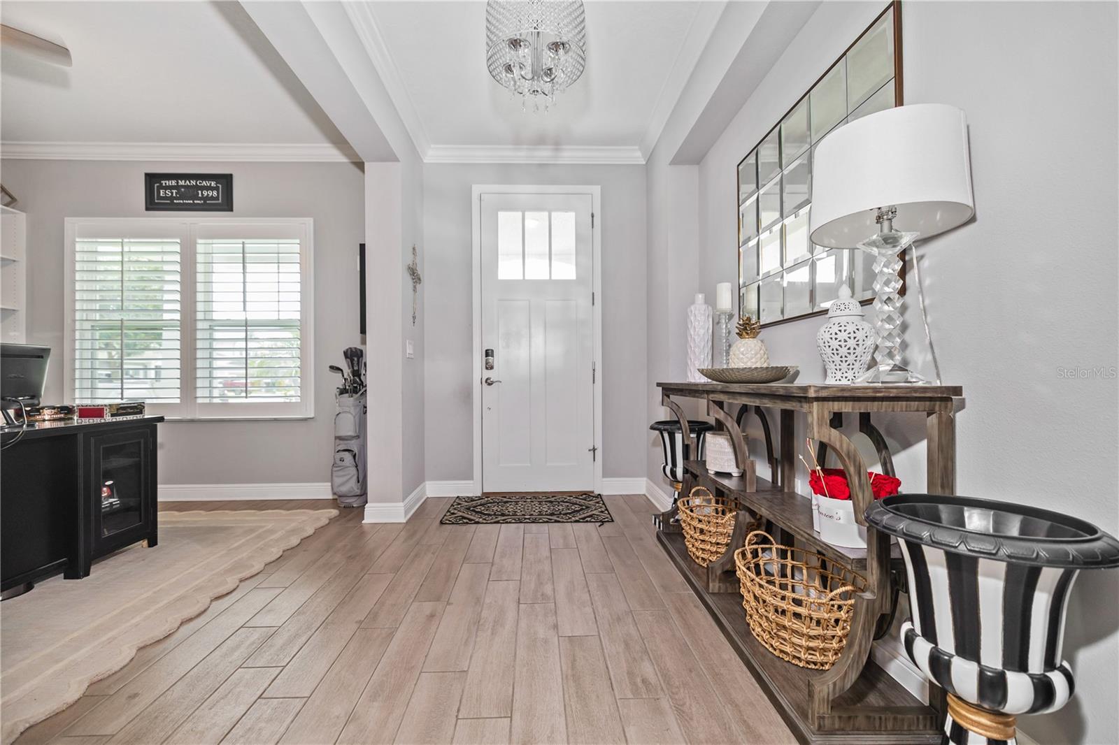 GLEN COVE - Residential Lease