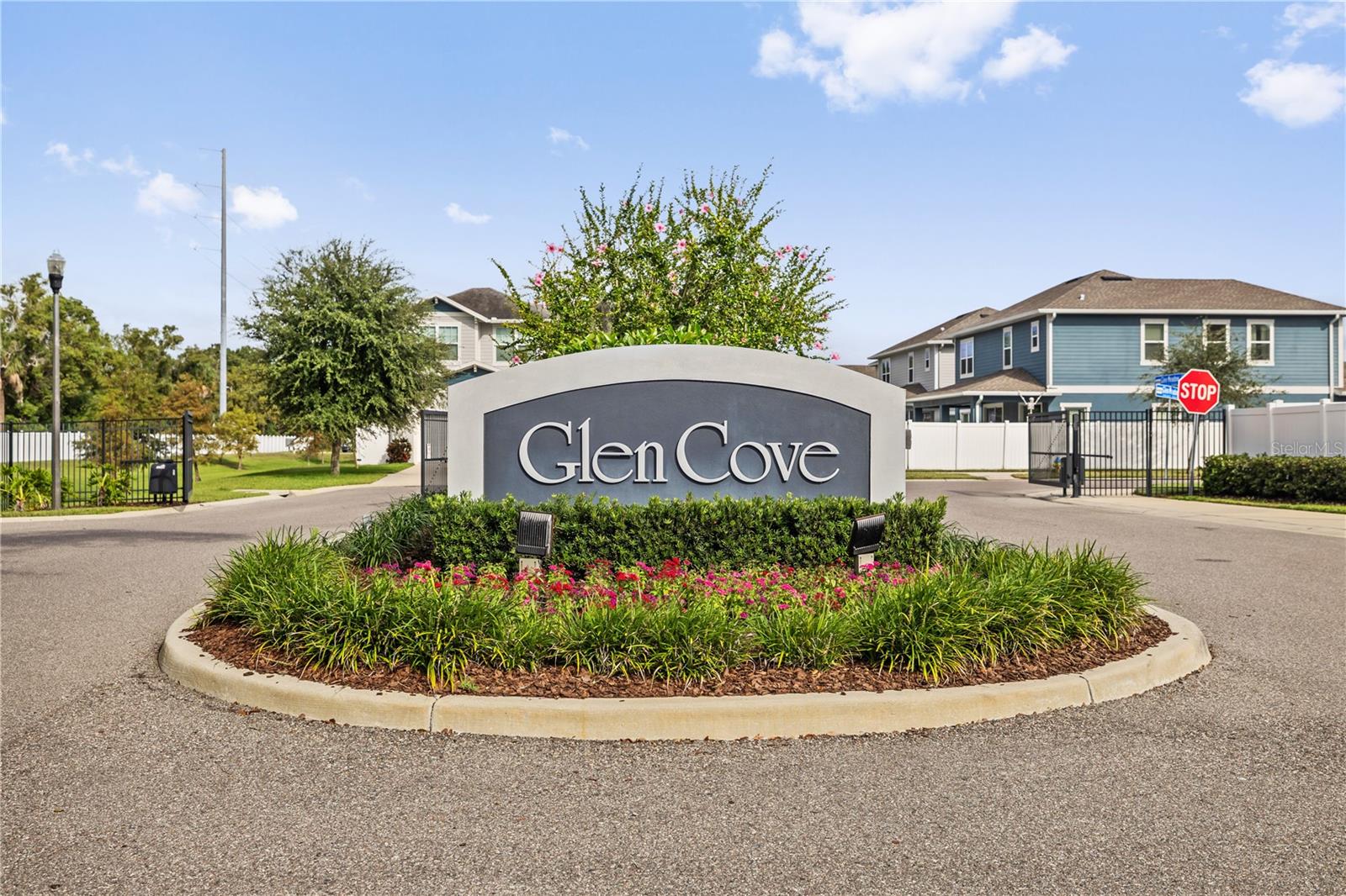 GLEN COVE - Residential Lease