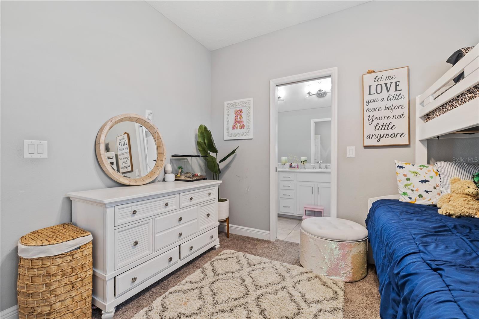 GLEN COVE - Residential Lease
