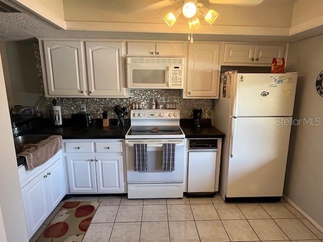 110 LAKESIDE COURT 110