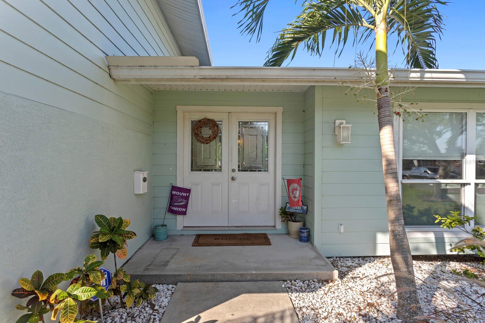 5500 VENETIAN BOULEVARD NE