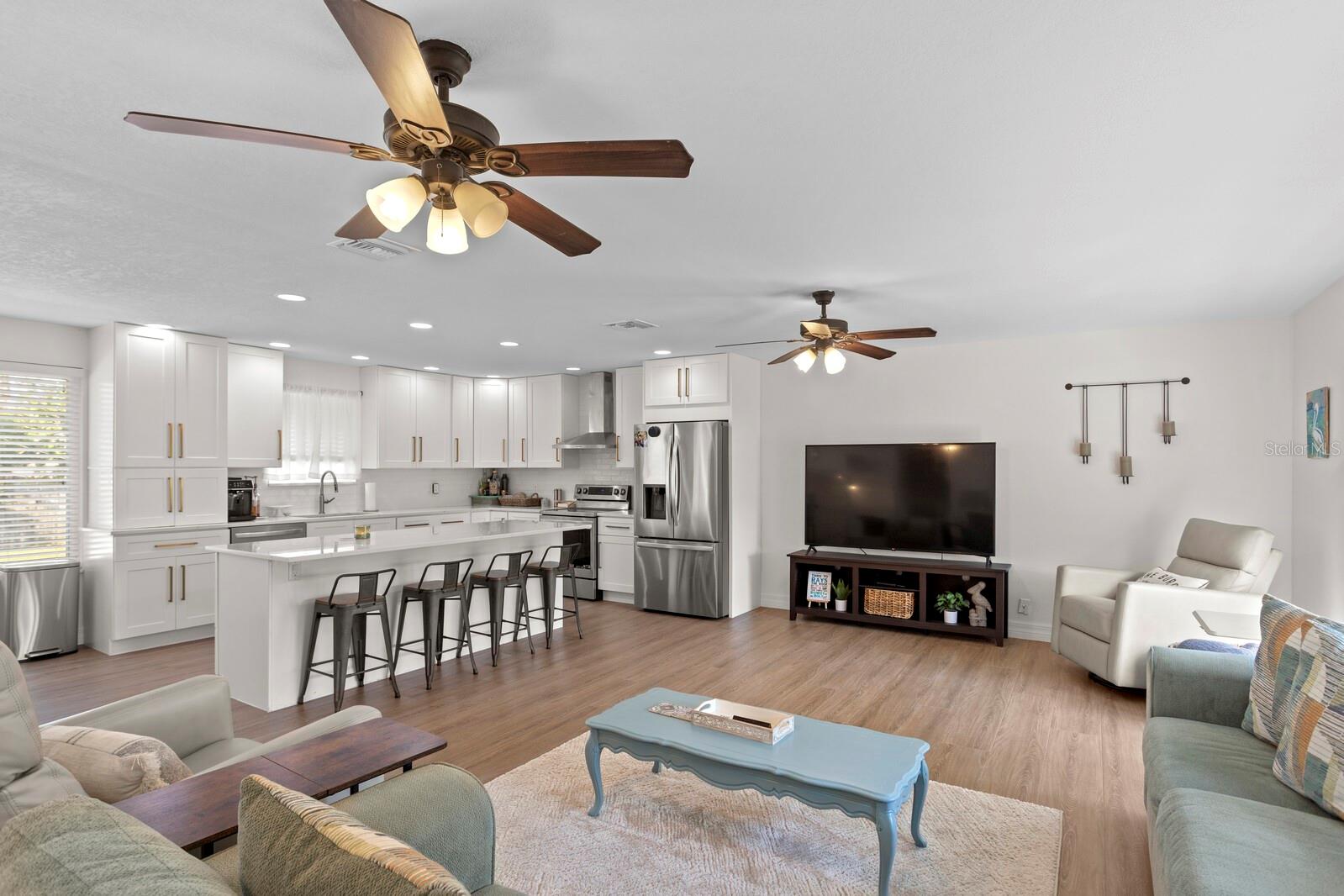 5500 VENETIAN BOULEVARD NE