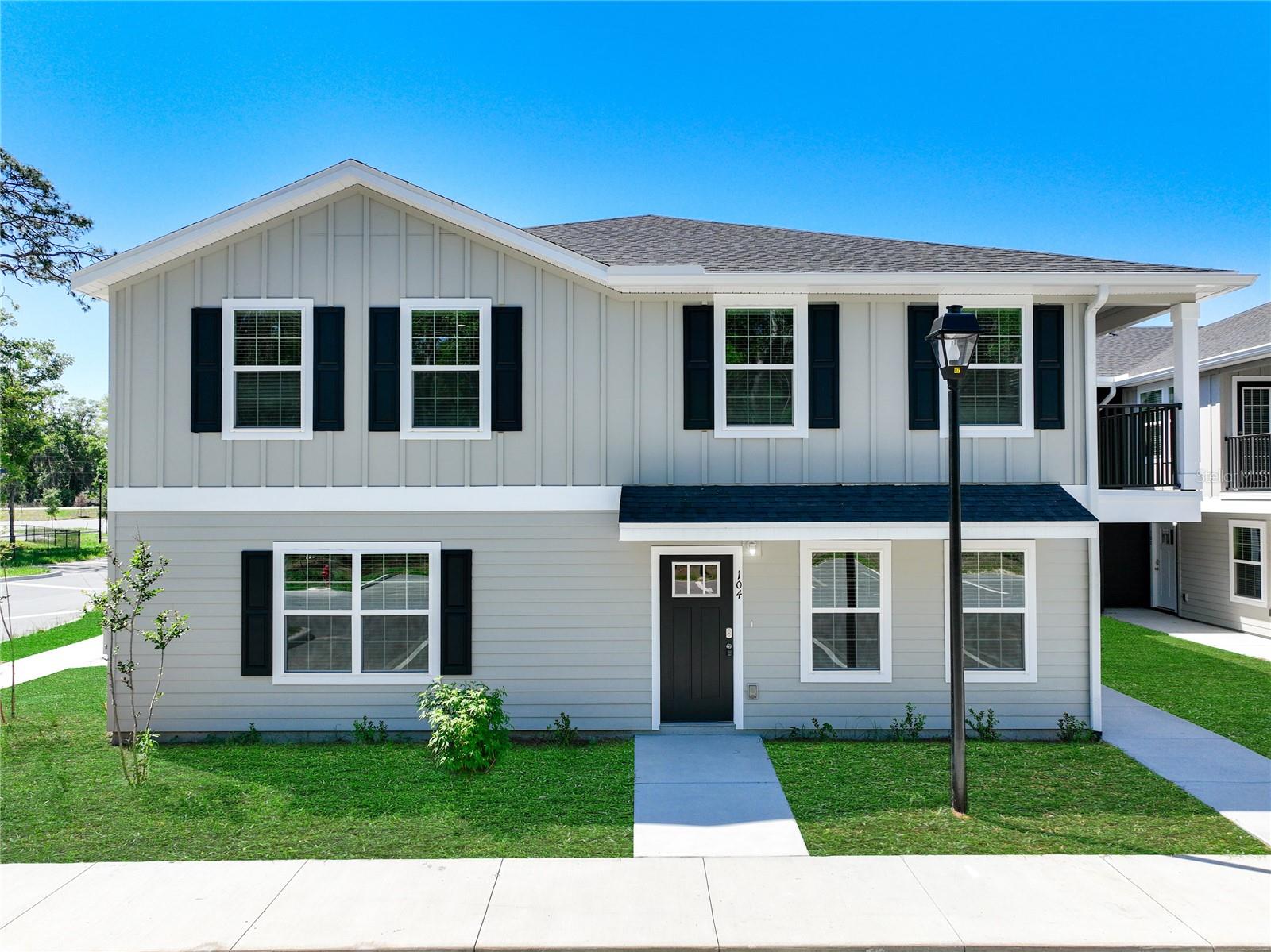 Welcome to Saddlewood, a strategic multifamily real estate investment opportunity in Ocala, FL. This premier development encompasses 60 modern units across four innovative buildings, each meticulously crafted to redefine living standards and consistent financial opportunity. Estimated completion of this real estate investment opportunity is Q1 2025.
Inside, residents enjoy luxury vinyl plank flooring, satin nickel door hardware, and 3 1/4-inch baseboards, encompassing an atmosphere of refinement. Kitchens are adorned with soft-close cabinets, granite countertops, and stainless steel appliances. Meanwhile, exterior features such as attractive elevations, Low-E windows, and professional landscaping elevate Saddlewood’s curb appeal and overall aesthetic. It counts with 6 different floor units.
Positioned near Interstate 75, this real estate investment property in Florida offers a unique opportunity to enhance rental income and future resale value. Minutes to Historic Downtown Ocala and the World Equestrian Center, residents enjoy convenient access to local attractions while being an hour’s drive from the magic of Walt Disney World Resort in Orlando and 45 minutes to the University of Florida in Gainesville.
Investing in Saddlewood secures a legacy based on the concept of passive income and active freedom with its unbeatable location, superior craftsmanship, and modern amenities.