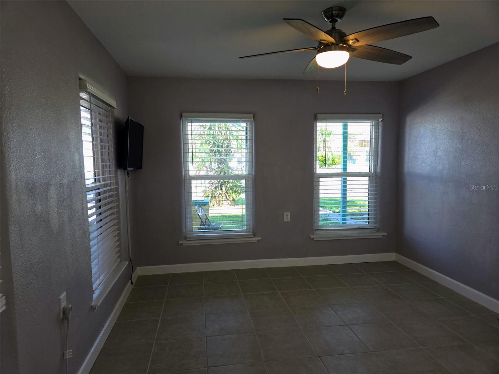 ST PETERSBURG BEACH REP - Residential Lease