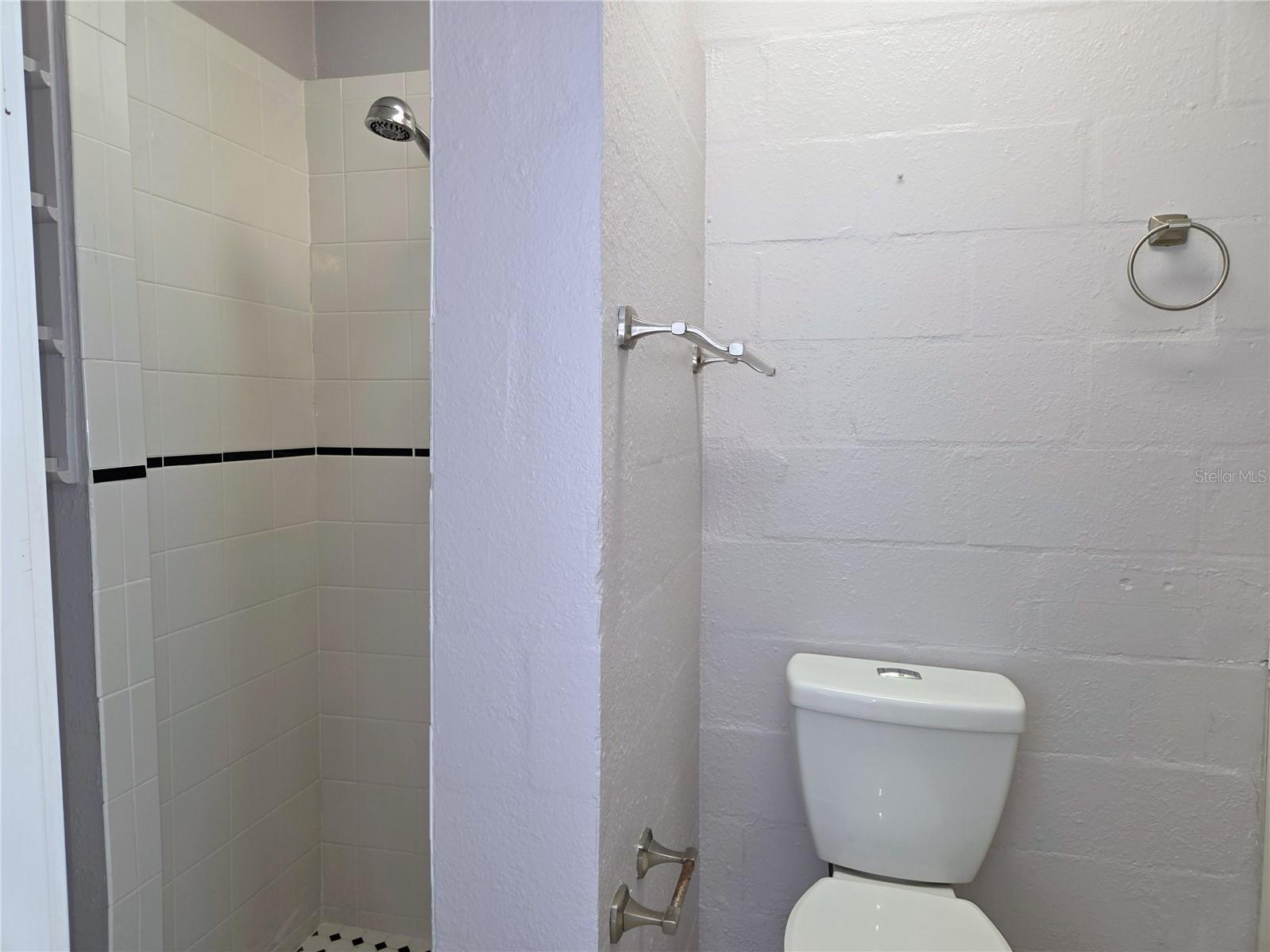 ST PETERSBURG BEACH REP - Residential Lease