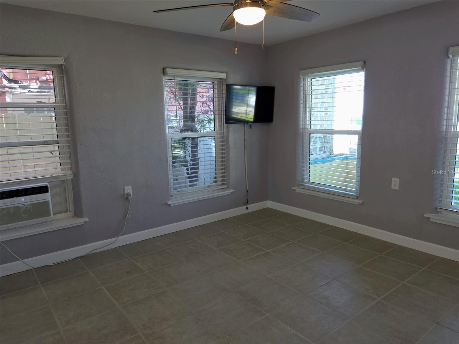 ST PETERSBURG BEACH REP - Residential Lease