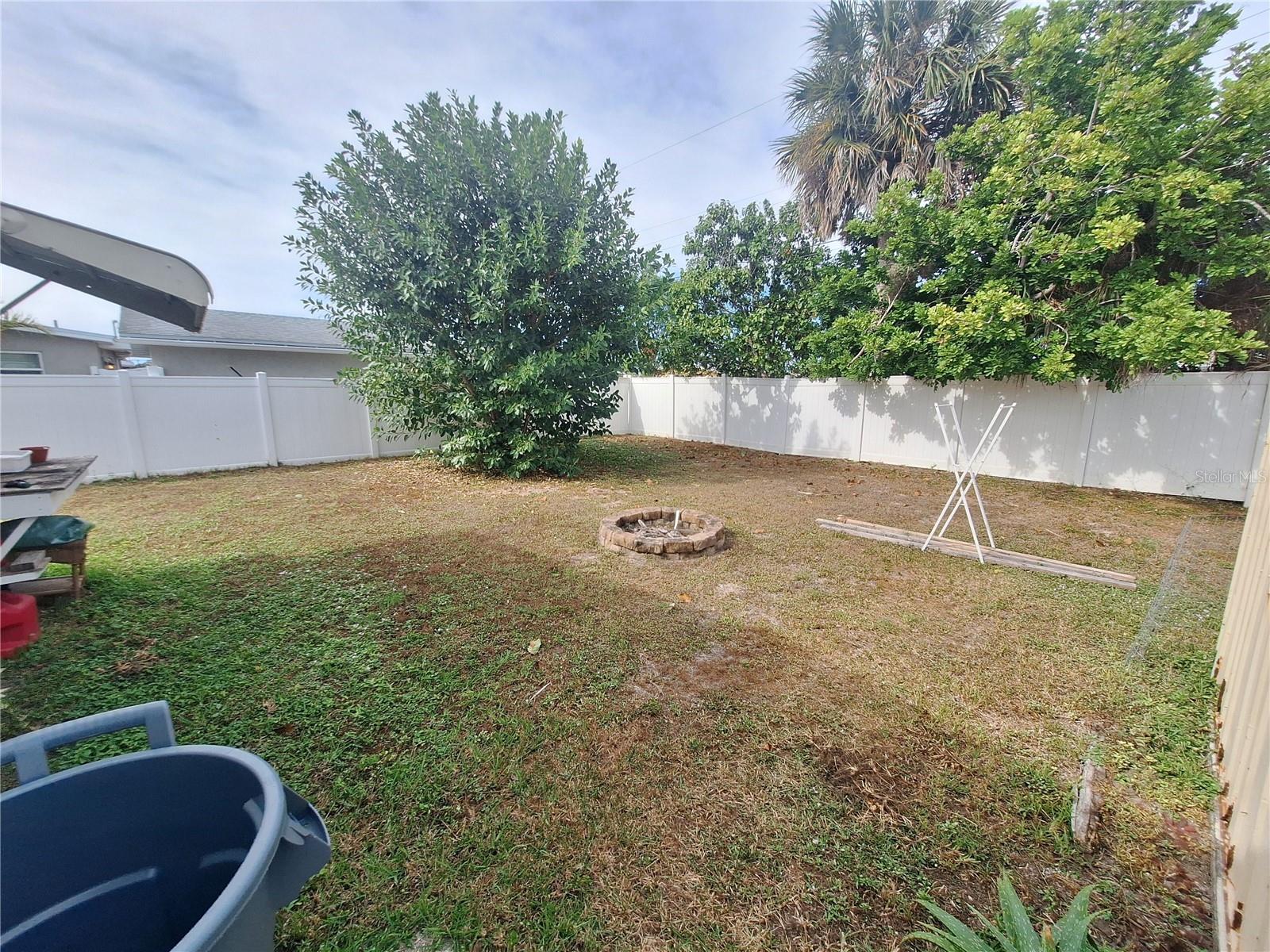 PORT CHARLOTTE SUB 15 - Residential Lease