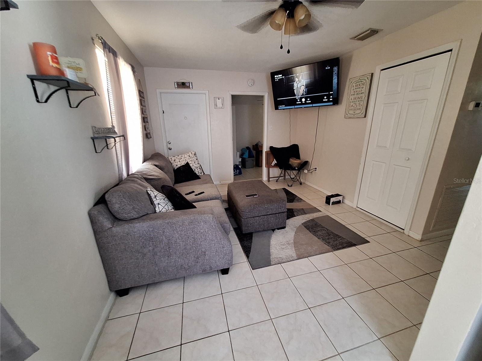 PORT CHARLOTTE SUB 15 - Residential Lease