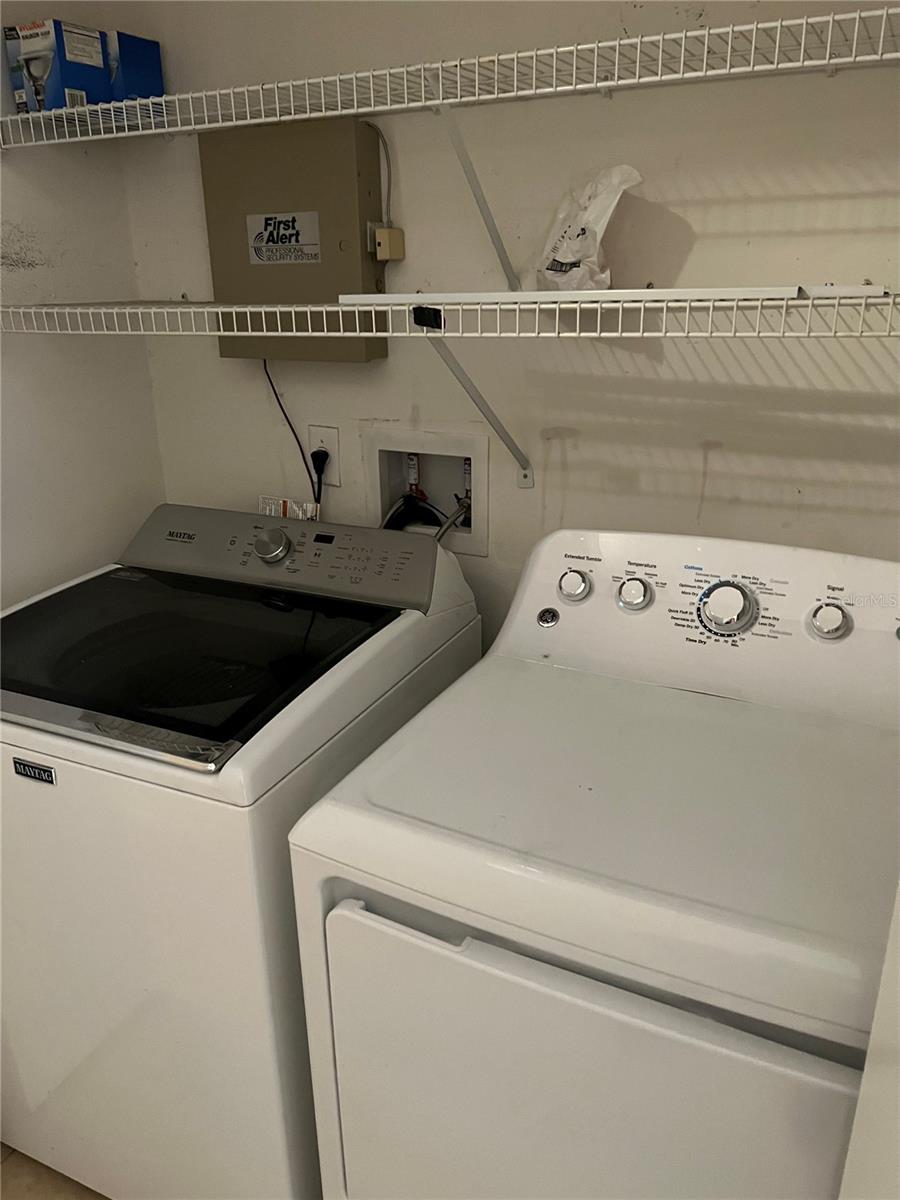 DEERSONG 2 - Residential Lease