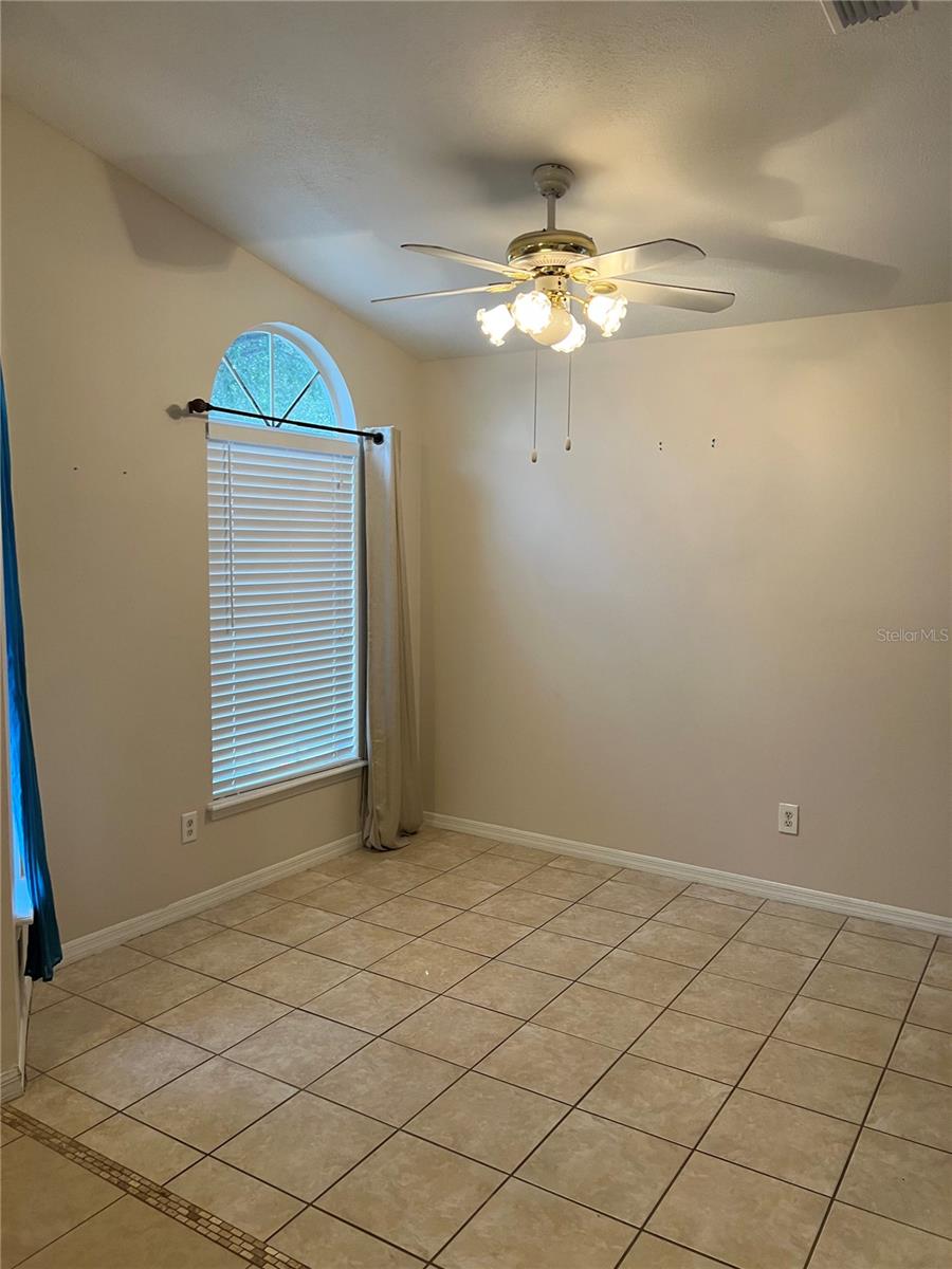 DEERSONG 2 - Residential Lease