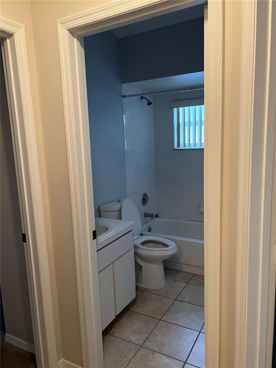 DEERSONG 2 - Residential Lease