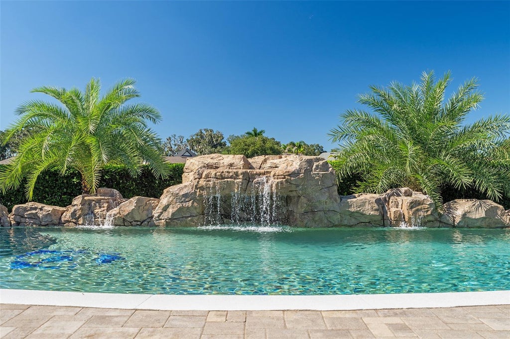 Photo of 120 Rachel Lin Ln, Saint Cloud, FL 34771 (MLS # S5158911)