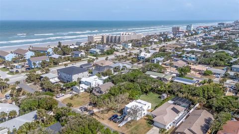 Photo of 833 E 12th Avenue, New Smyrna Beach, FL 32169 (MLS # NS1084950)