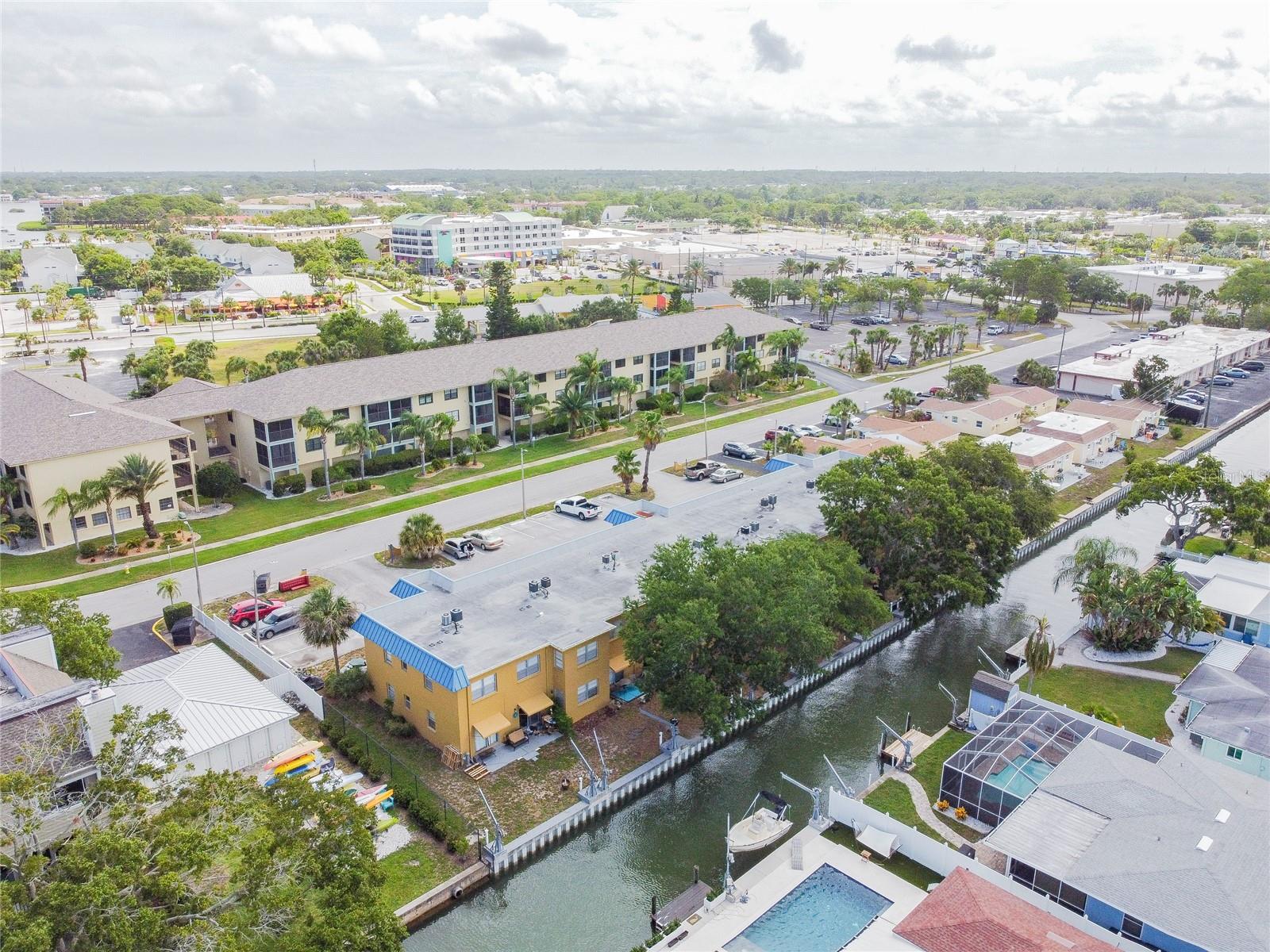 SEA VIEW AT HONEYMOON ISLAND - Residential
