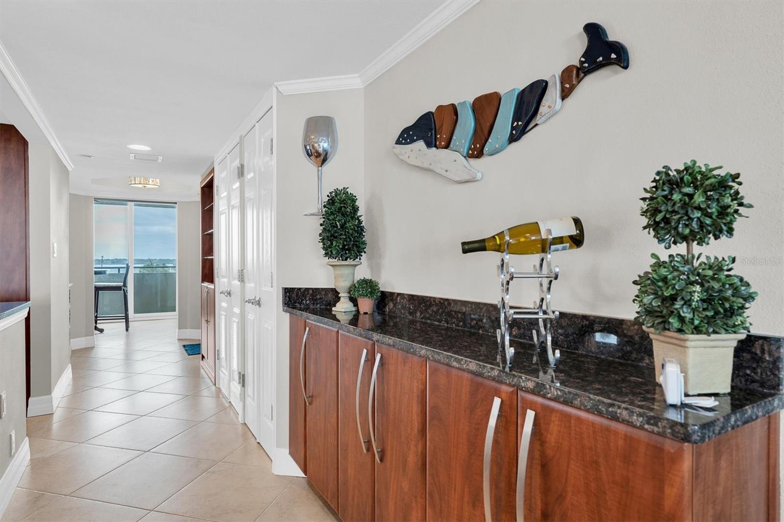 LIGHTHOUSE TOWERS CONDO - Residential