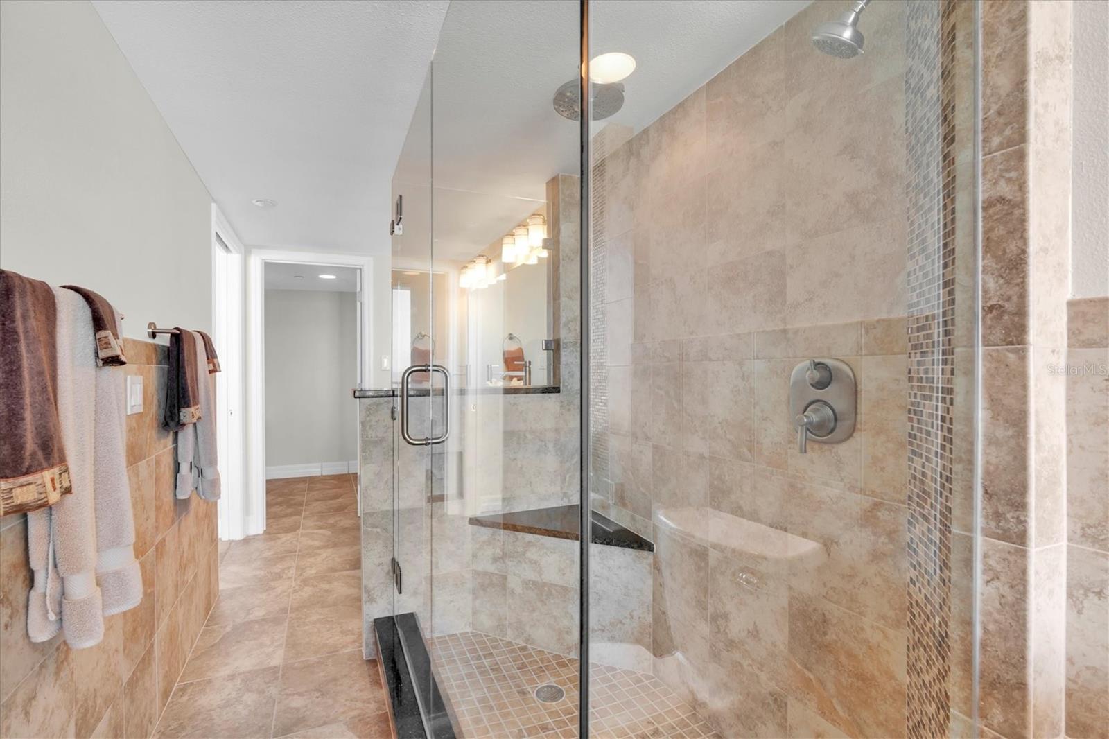 LIGHTHOUSE TOWERS CONDO - Residential