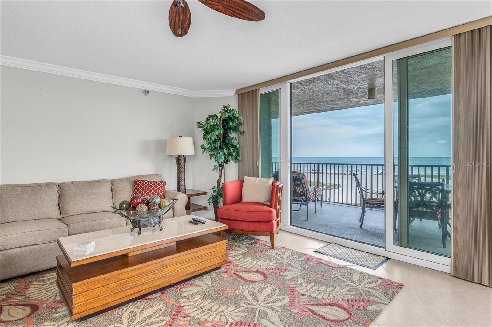 LIGHTHOUSE TOWERS CONDO - Residential