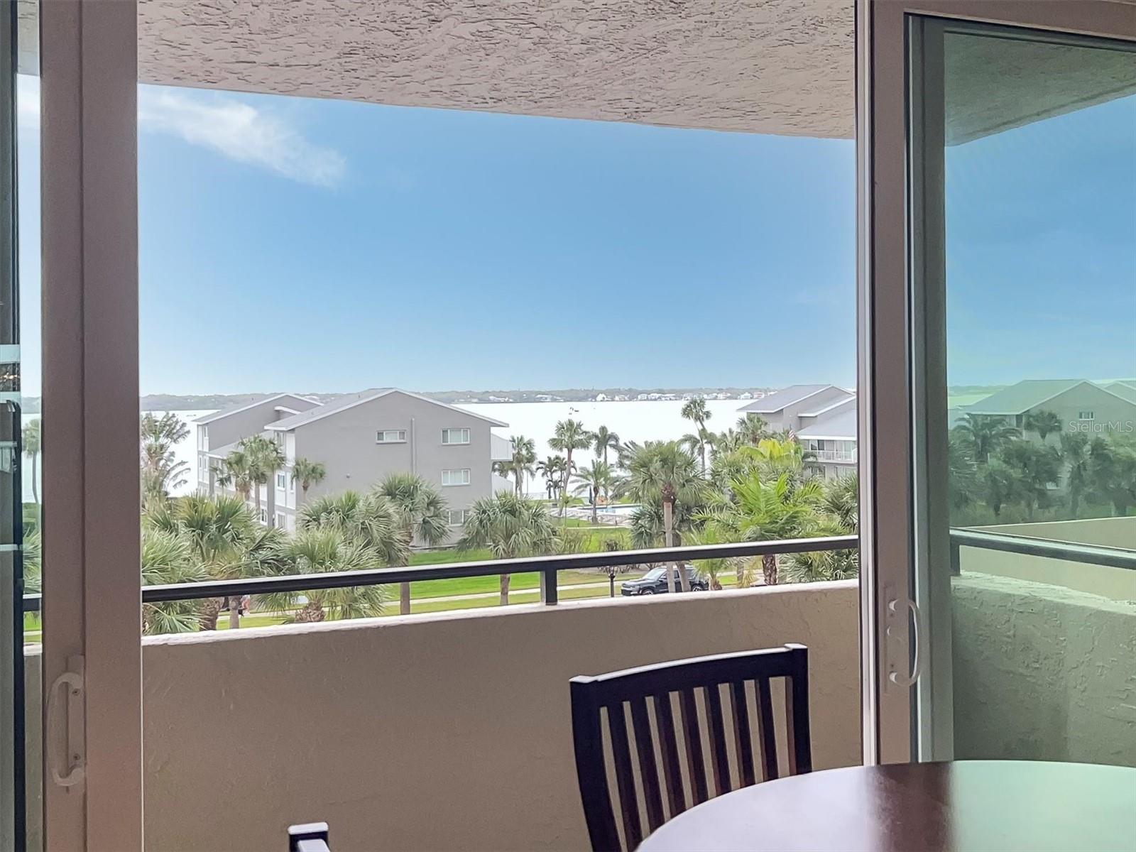 LIGHTHOUSE TOWERS CONDO - Residential