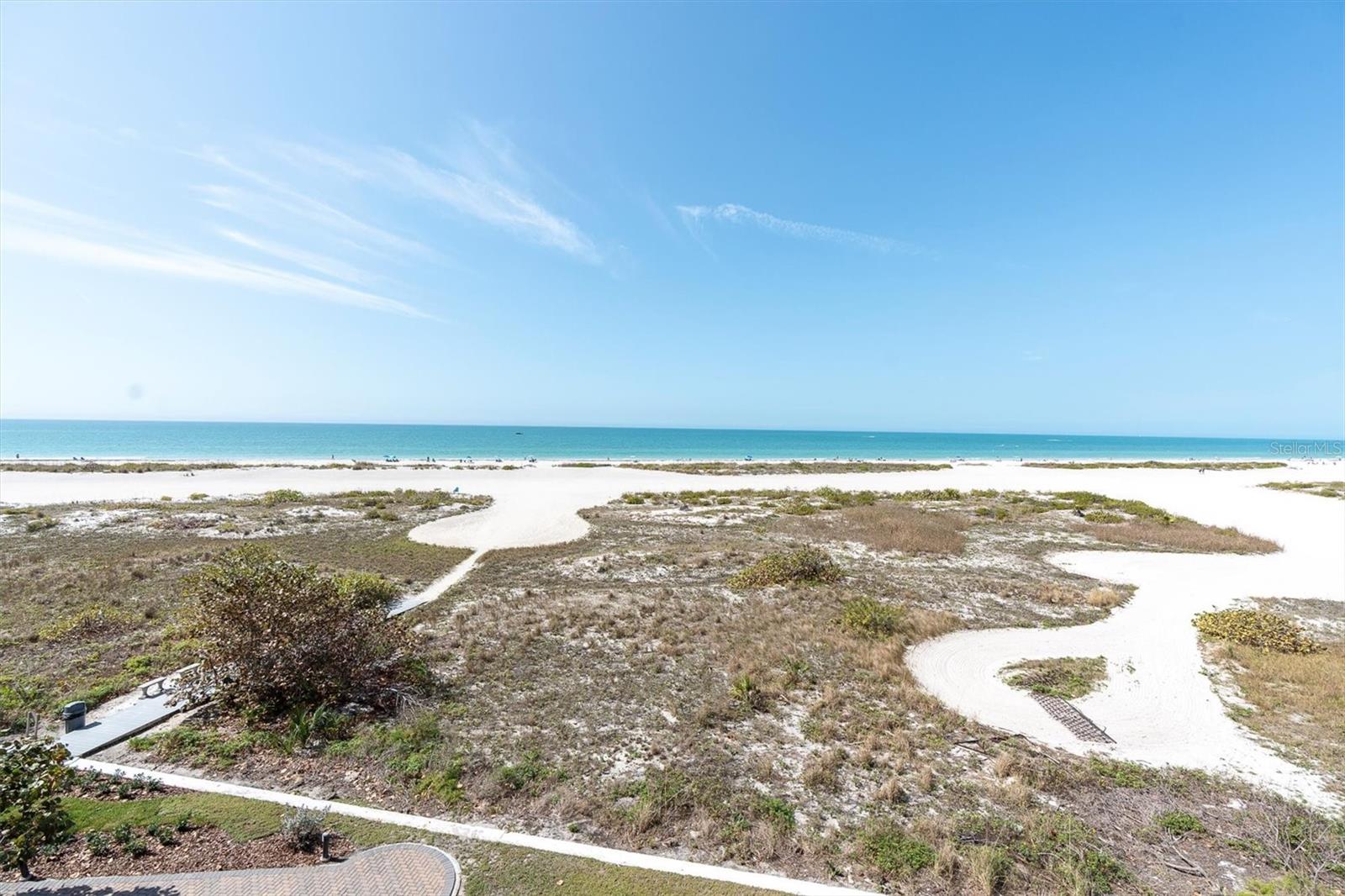 LIGHTHOUSE TOWERS CONDO - Residential