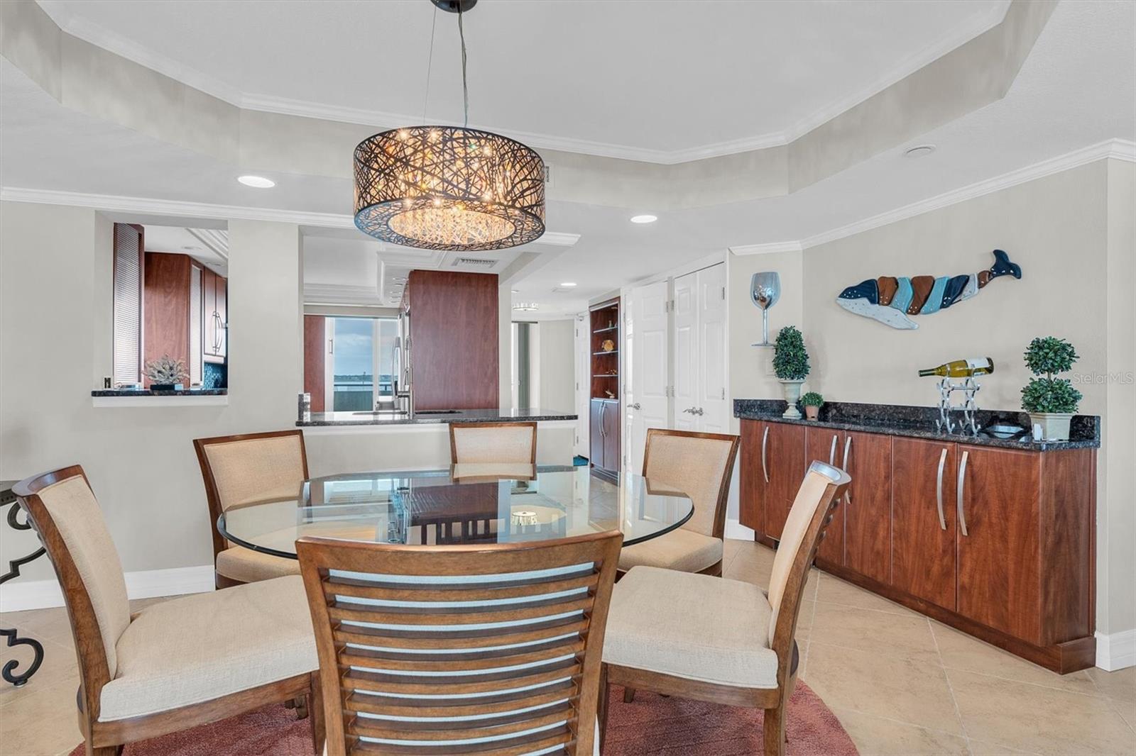 LIGHTHOUSE TOWERS CONDO - Residential