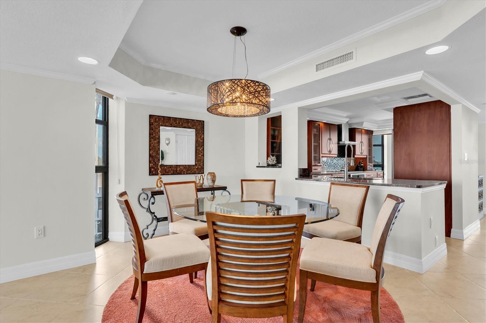 LIGHTHOUSE TOWERS CONDO - Residential