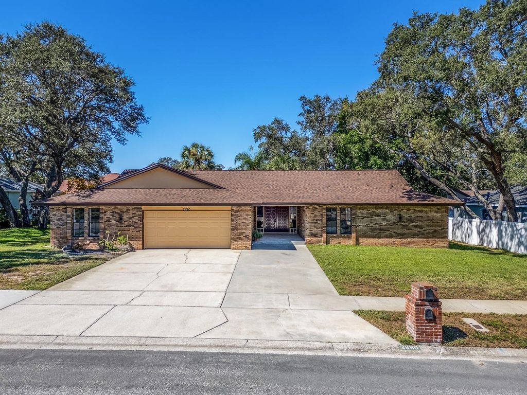 Photo of 2890 Armadillo Drive, Palm Harbor, FL 34683 (MLS # TB8437288)